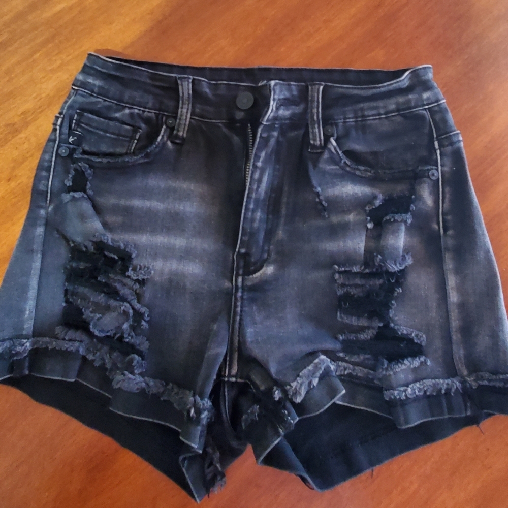 Kancan Black distressed shorts.